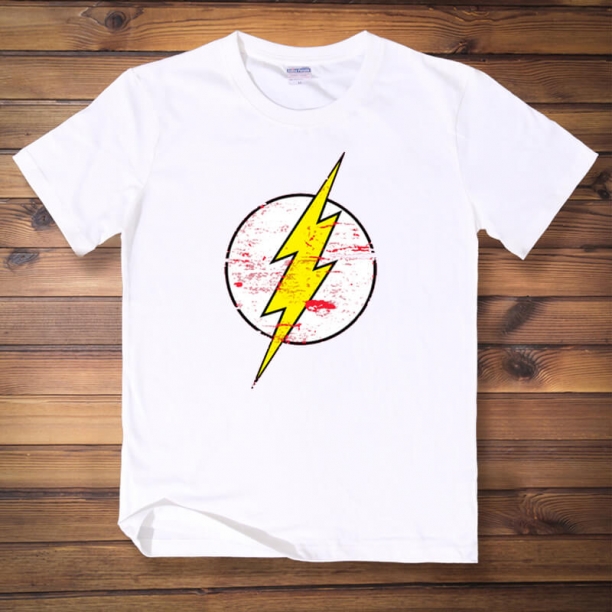 <p>Marvel The Flash Tee Hot Topic T-Shirt</p>
