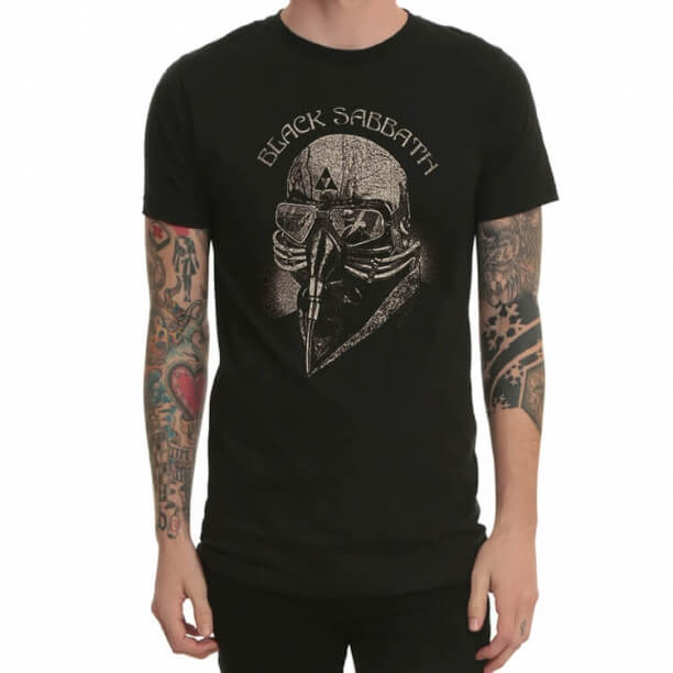 T-shirt noir avec imprimé rock et métal