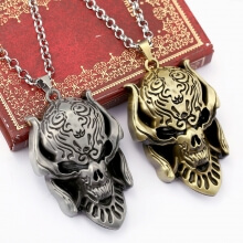 Collier de destructeur de Harbinger de World of Warcraft