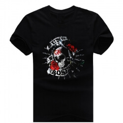 T-shirt de logo de crâne de pistolets et de roses pour des dames